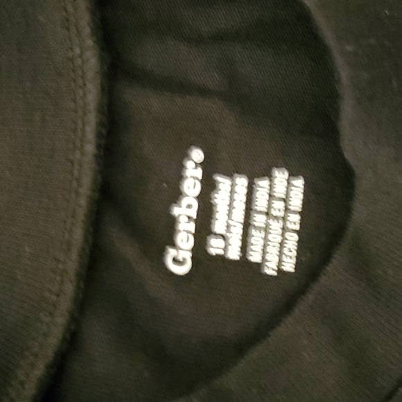 GERBER 18 MONTHS BLACK LONG SLEEVED TSHIRTS NWT: 4 AVAILABLE - Picture 3 of 3